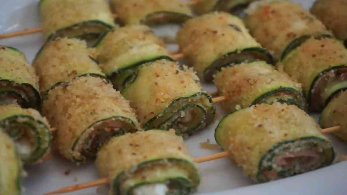 jai-fait-sensation-avec-ces-brochettes-de-courgettes-maintenant-tout-le-monde-me-copie-la-recette